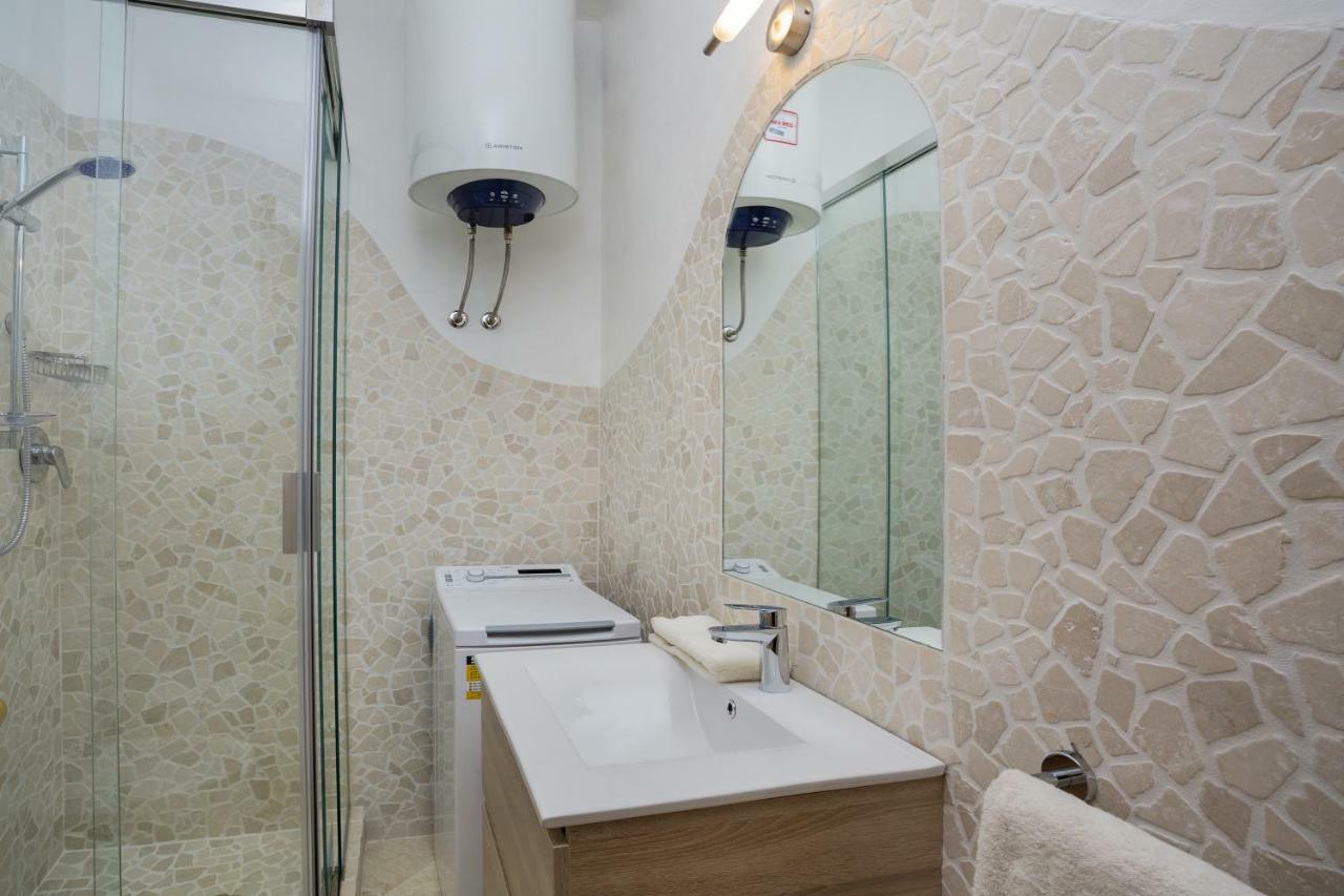 Le Maree Apartments Cannigione Dış mekan fotoğraf